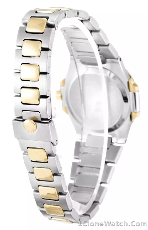 Patek Philippe Nautilus 4700/1 - detail