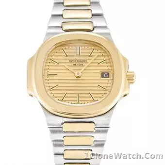 Patek Philippe Nautilus 7018/1A - detail