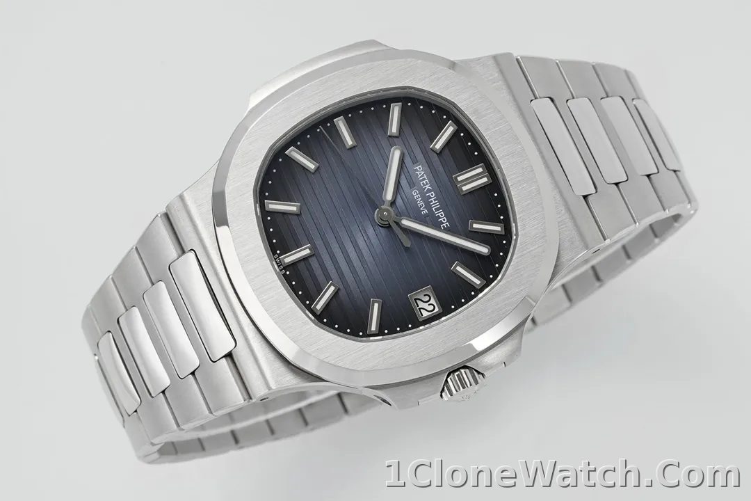 Patek Philippe 5811G Blue Nautilus Watch - detail