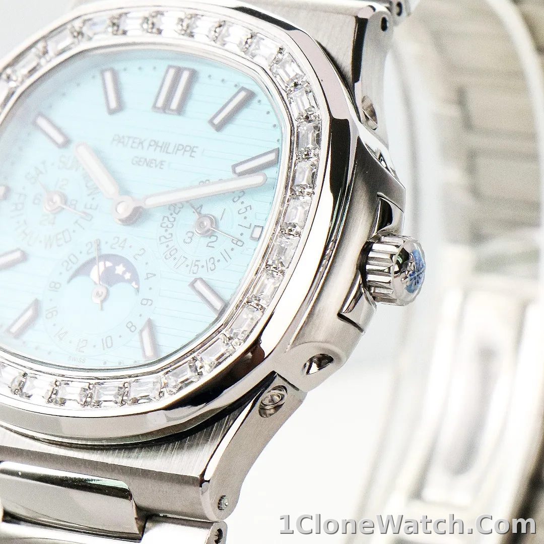 Patek Philippe Blue Nautilus Watch 5740/1G - detail