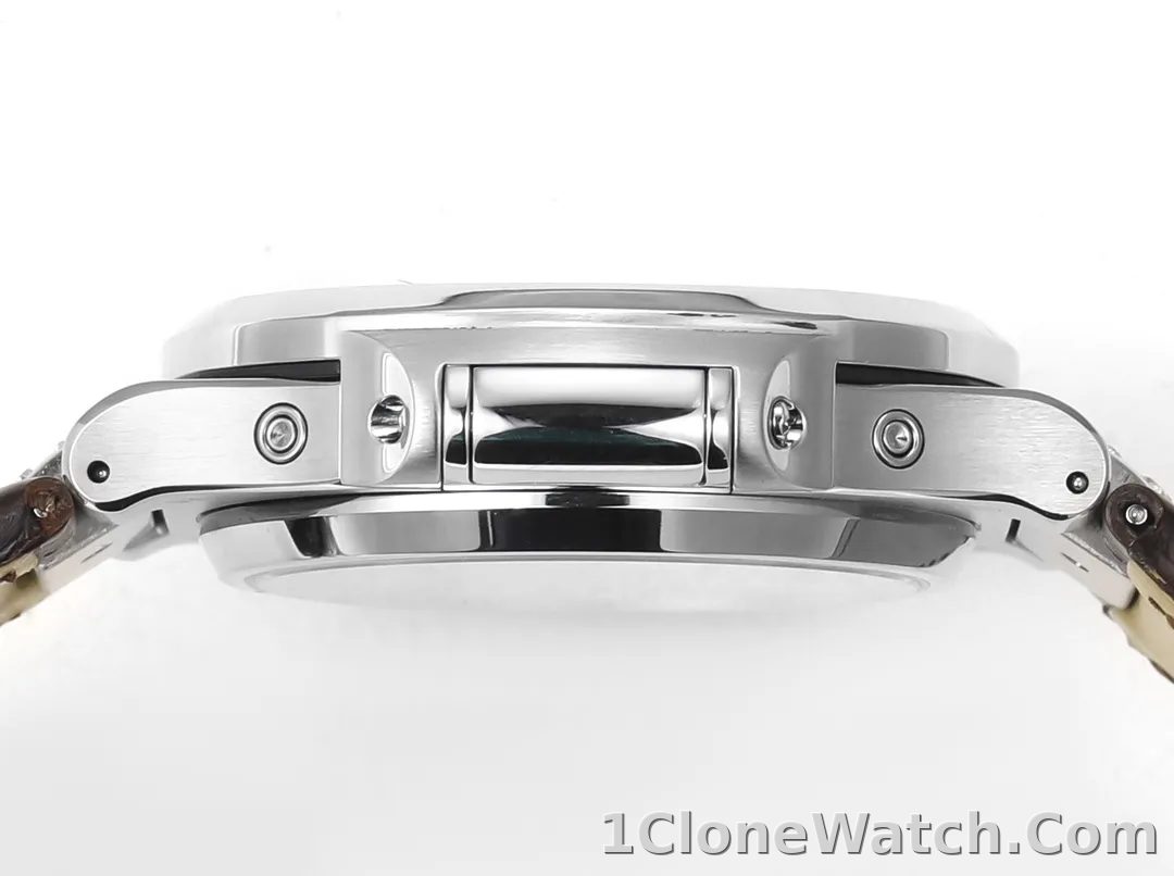 Patek Philippe Green Nautilus Watch - detail