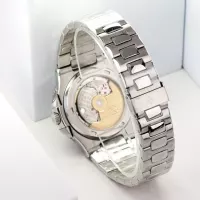 Patek Philippe Nautilus Green Perpetual Calendar - view 9
