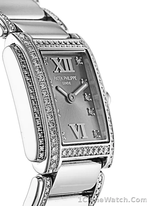 Patek Philippe Twenty-4 4908/310G - detail