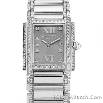 Patek Philippe Twenty-4 4910/11R - detail