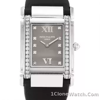 Patek Philippe Twenty-4 4910/11R - detail