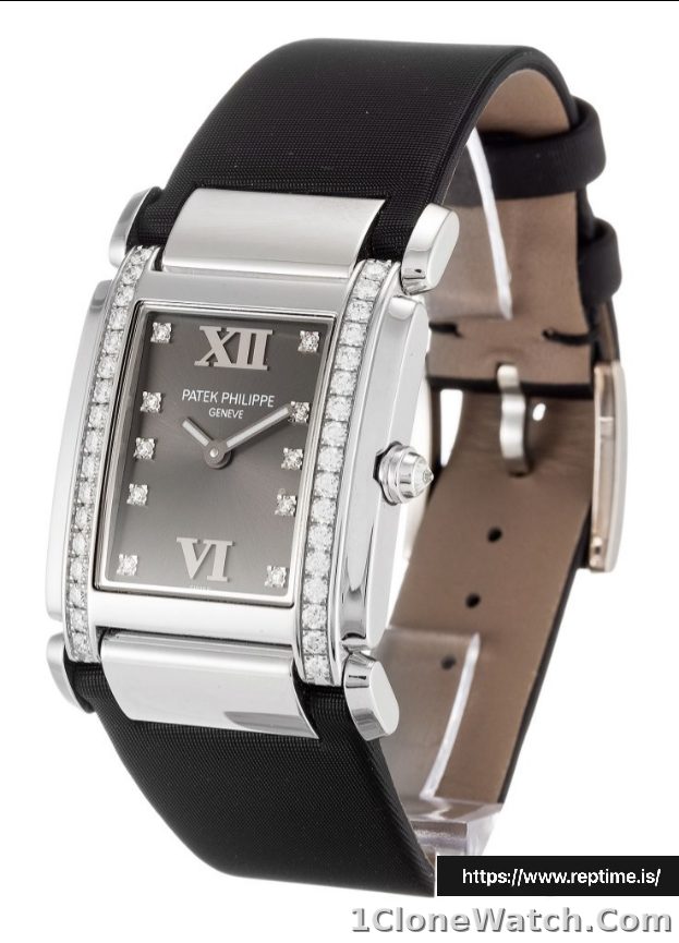 Patek Philippe Twenty-4 4920G Women Quartz 25 MM - detail