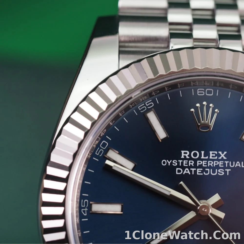 Rolex Datejust 41mm Blue Dial 126334 Jubilee - detail