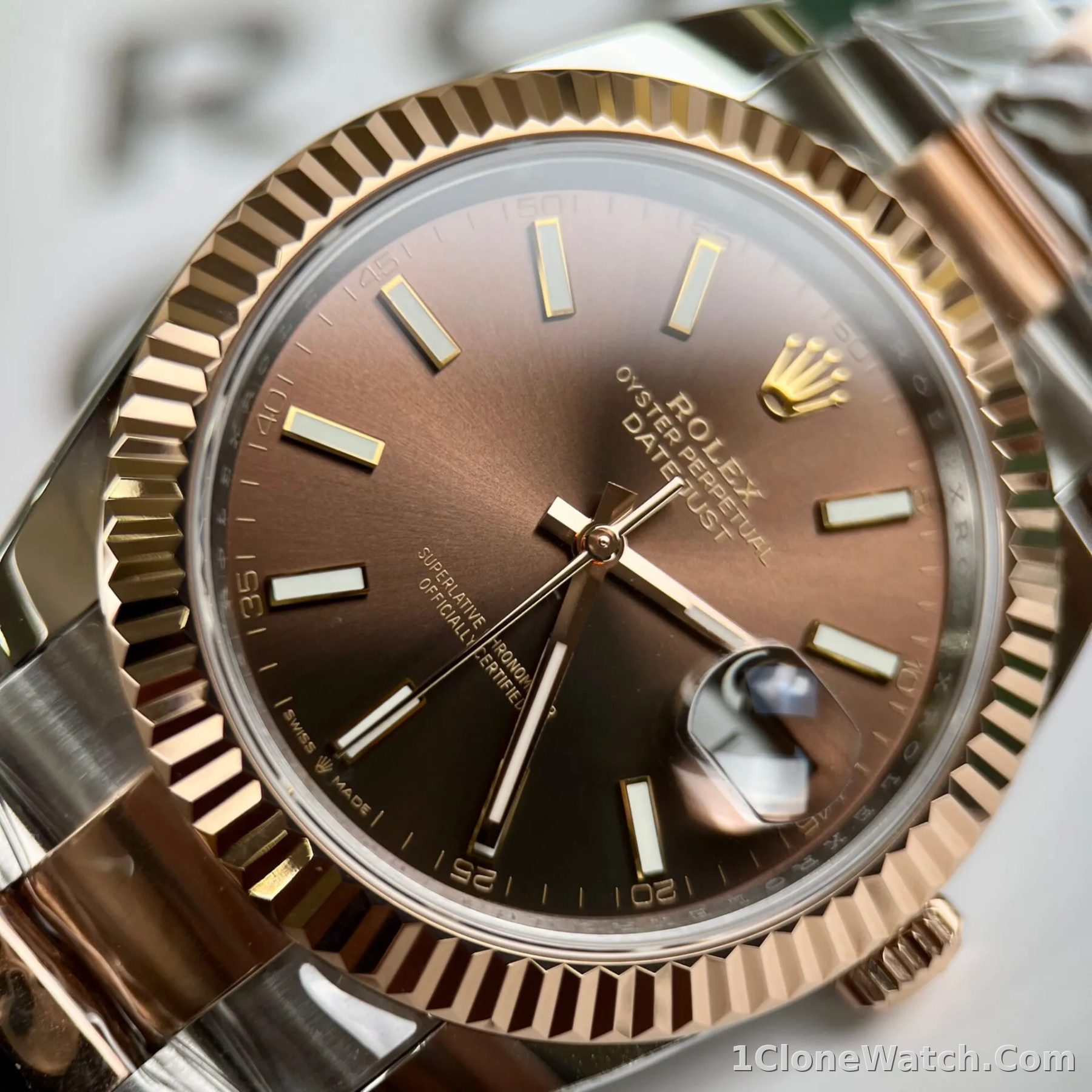 Superclone Rolex Datejust 41 mm Chocolate Dial 126331 Oyster - detail