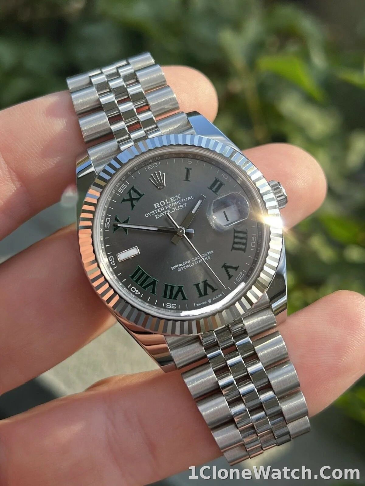 Superclone Rolex Datejust 41mm Rhodium Dial 126334  Wimbledon  Flutted / Jubilee - detail