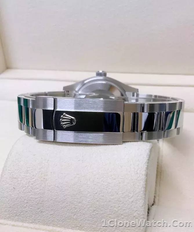Superclone Rolex Datejust 31mm Silver Dial 278240 - detail