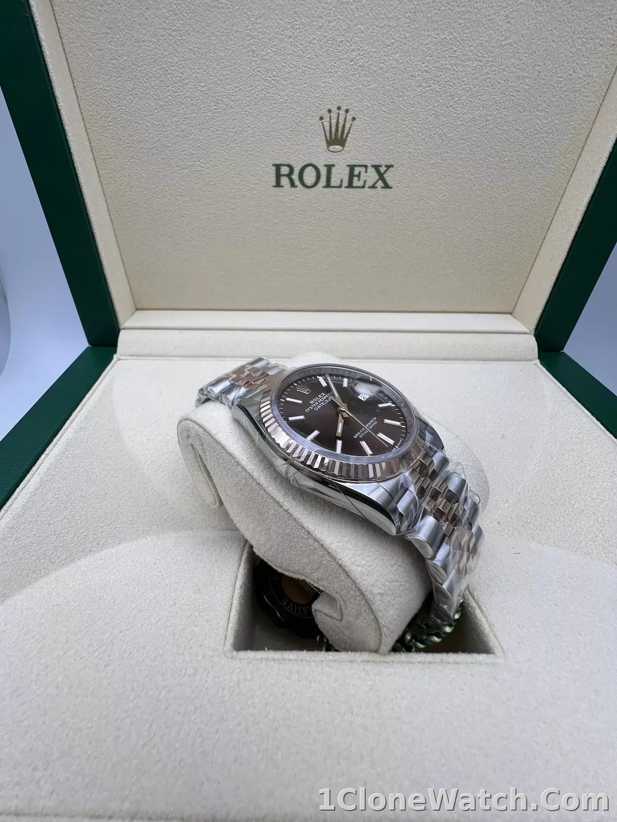 Superclone Rolex Datejust 36 mm Chocolate Dial 126231 Jubilee - detail