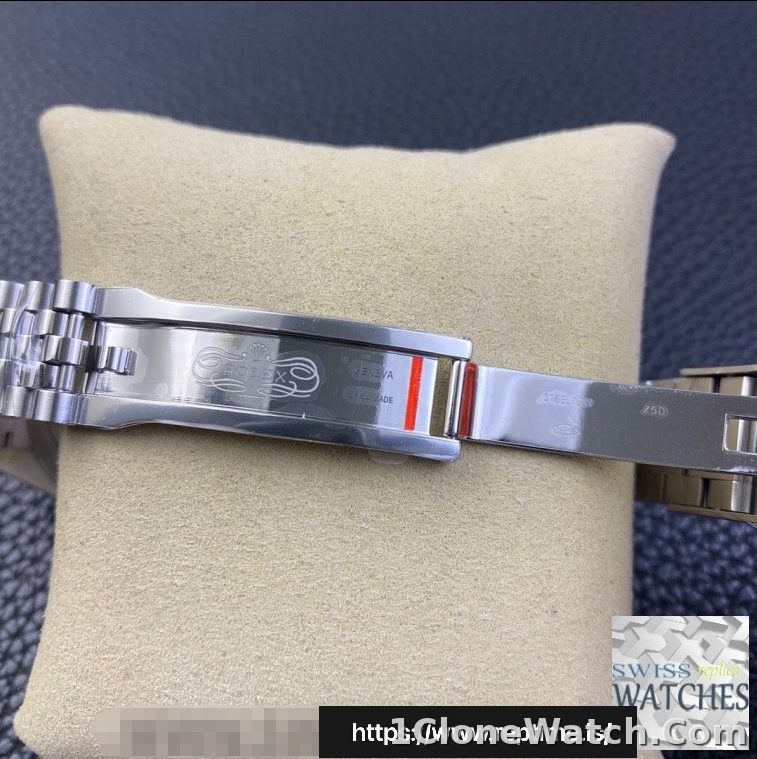 ROLEX DATEJUST GRAY DIAL STAINLESS STEEL 41MM SWISS REPLICA m126334.0024 - detail