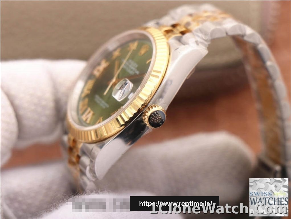 ROLEX DATEJUST GREEN DIAL 18K YELLOW GOLD 36MM SWISS REPLICA m126233.0025 - detail