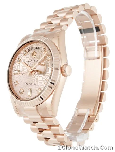 Rolex Day-Date 36mm Rose Dial 118235 F - detail