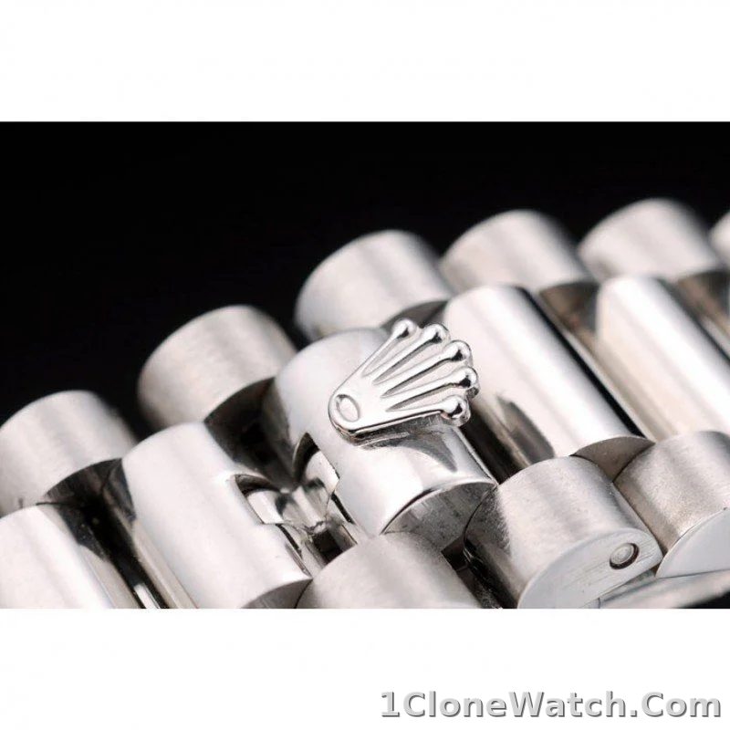 Superclone Rolex Day-Date 40mm Silver Dial 41995 - detail
