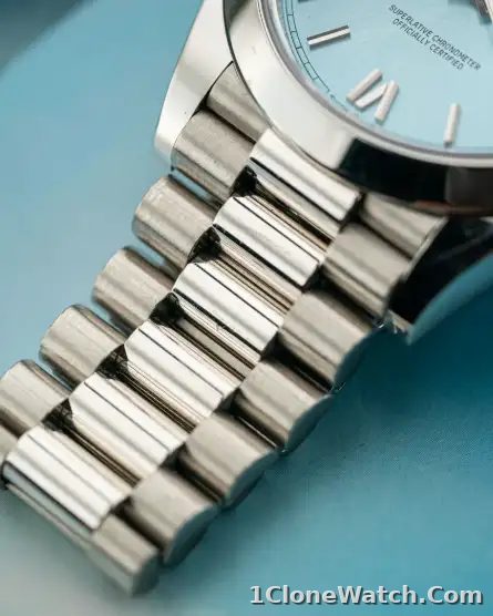 Rolex Day-Date 228396 Men’s 40mm Silver-tone Automatic - detail