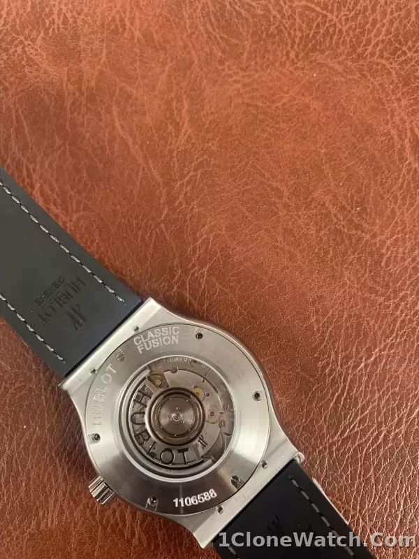 Hublot Classic Fusion 542.NX.7071.LR - detail
