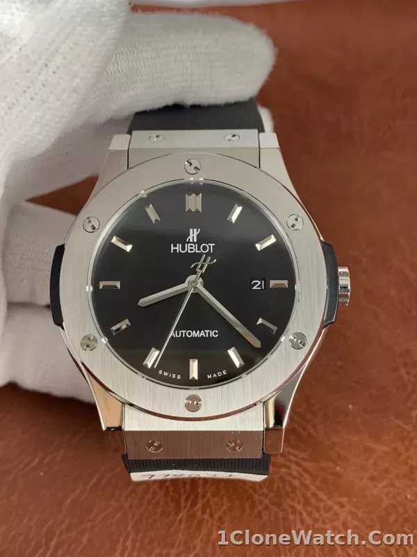 Hublot Classic Fusion 45 511.NX.1171.RX