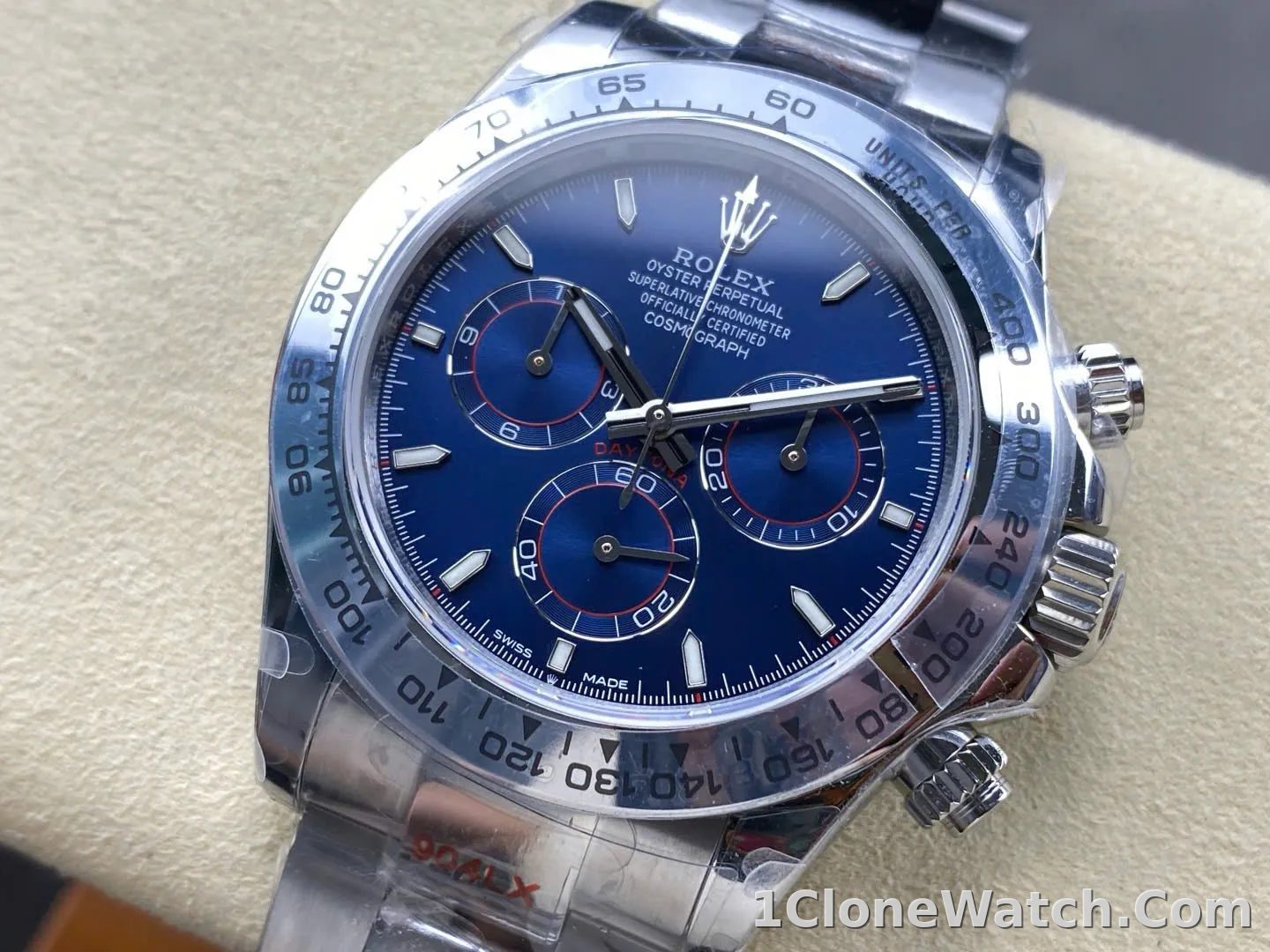 Superclone Rolex Daytona 40 mm 126509 Bright Blue Dial - detail