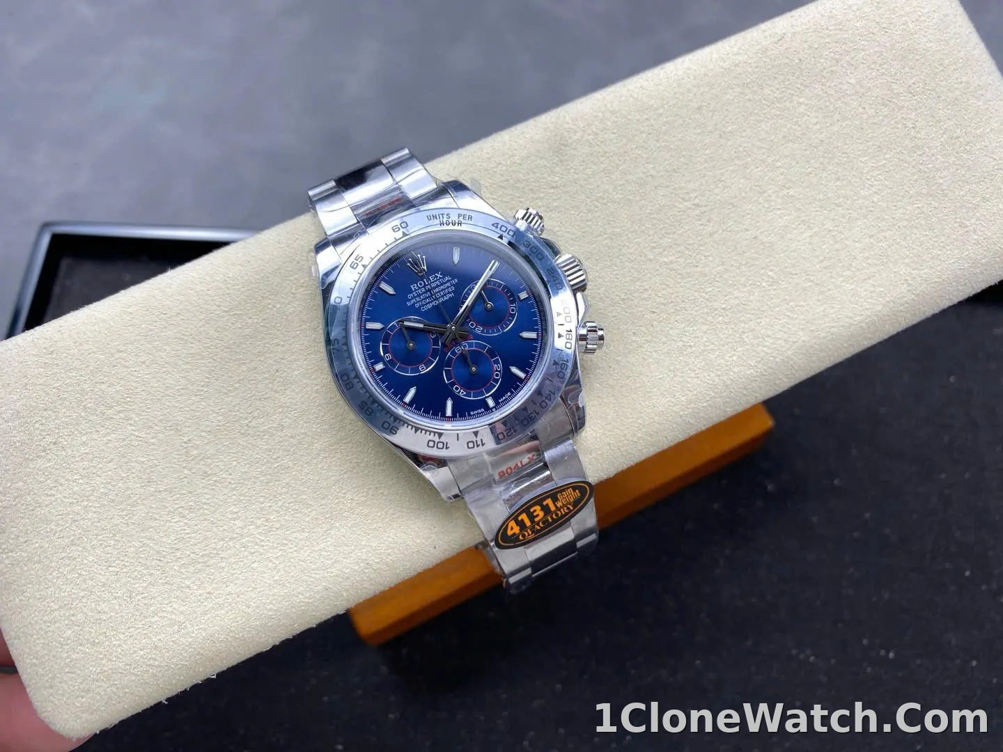 Superclone Rolex Daytona 40 mm 126509 Bright Blue Dial - detail