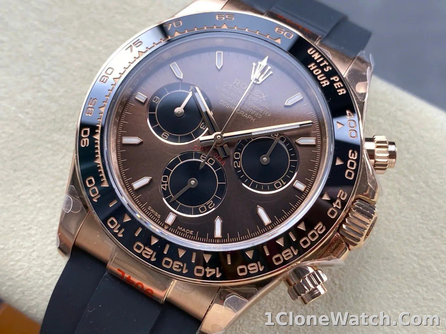 Superclone Rolex Daytona 40 mm 126515LN Bright Chocolate Dial - detail