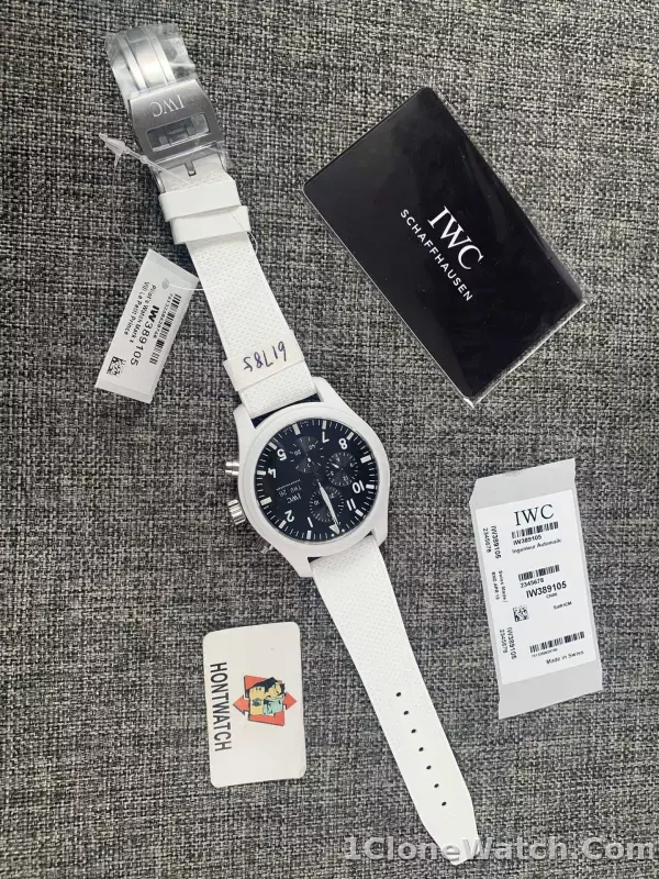 IWC Pilot IW389105 Chronograph Top Gun - detail