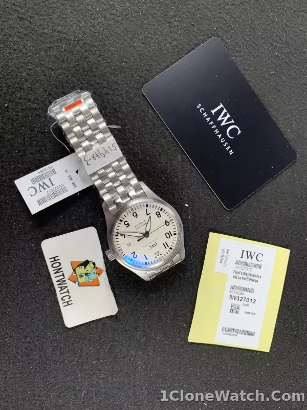 IWC Pilot Mark XVIII IW324006 - detail