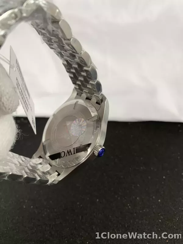 IWC Pilot Mark XVIII IW324006 - detail