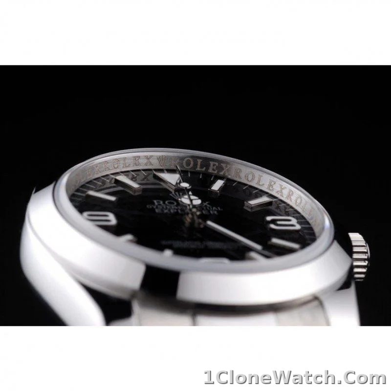 Rolex Explorer 36mm Black Dial 98087 - detail