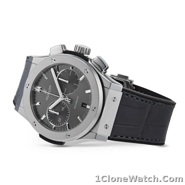Hublot Classic Fusion Men Automatic Grey Alligator Watch 521.NX.7071.LR - detail