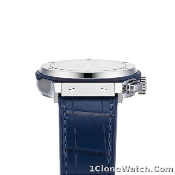 Hublot Classic Fusion Men Automatic Blue Rubber and Alligator Watch 541.NX.7170.LR - detail