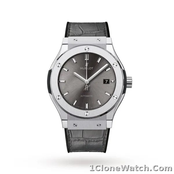 Hublot Classic Fusion Men Automatic Grey Alligator Watch 542.NX.7071.LR