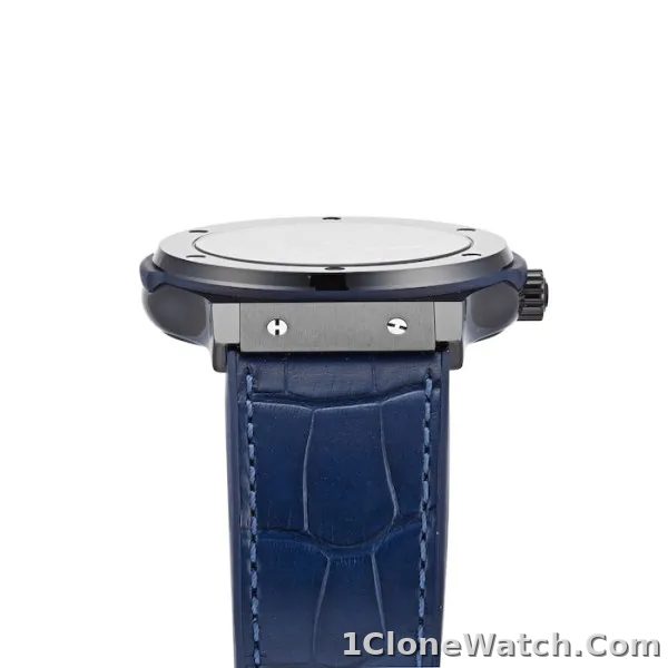 Hublot Classic Fusion Men Automatic Blue Rubber and Alligator Watch 511.CM.7170.LR - detail