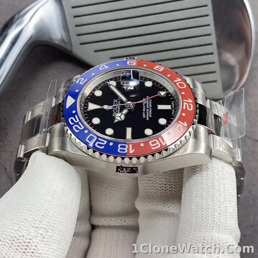 Superclone Rolex GMT-Master II 40mm 126710BLRO  Pepsi  Oyster - detail
