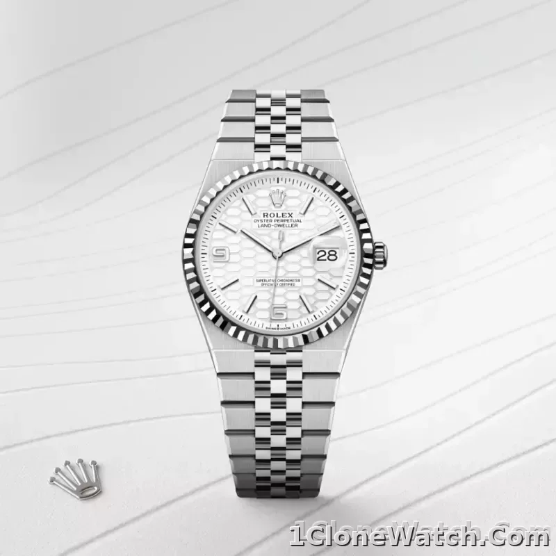 Rolex Land-Dweller 36 White Gold - detail
