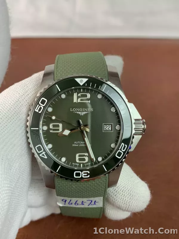 Longines Sport Hydroconquest 41mm L3.781.4.06.9