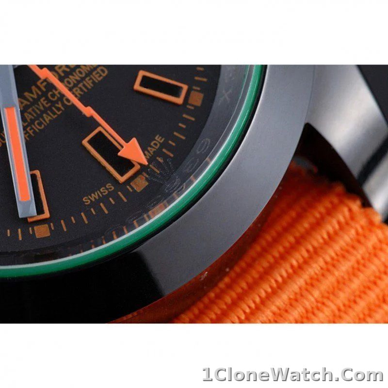Rolex Milgauss 40mm Black Dial 622003 - detail