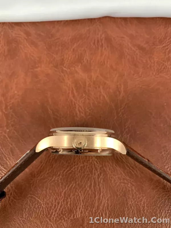 IWC Portuguese Perpetual Calendar IW503302 - detail