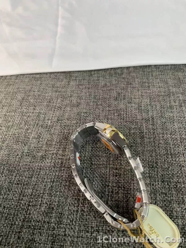 Omega Constellation 131.25.28.60.55.002 - detail