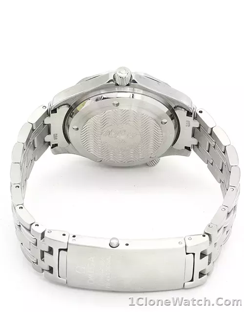 Omega Seamaster 300m 212.30.44.50.03.001 - detail