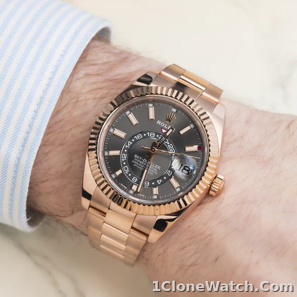 Superclone Rolex Sky-Dweller 42 mm Slate Dial Oyster 336935 - detail