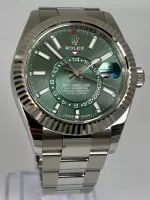 Superclone Rolex Sky-Dweller 42 mm Mint green Dial 336934 Oyster - view 4
