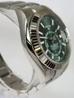 Superclone Rolex Sky-Dweller 42 mm Mint green Dial 336934 Oyster - view 8