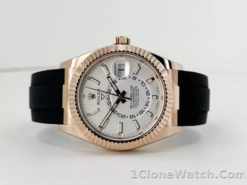 Rolex Sky-Dweller 42mm White Dial 326235 - detail