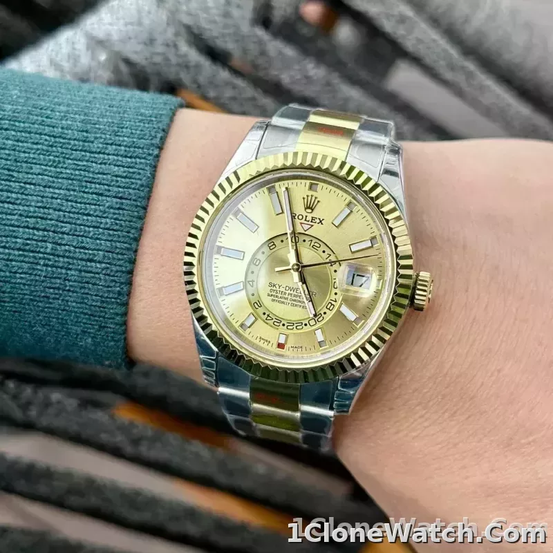 Superclone Rolex Sky-Dweller 42 mm Champagne Dial 336933 - detail