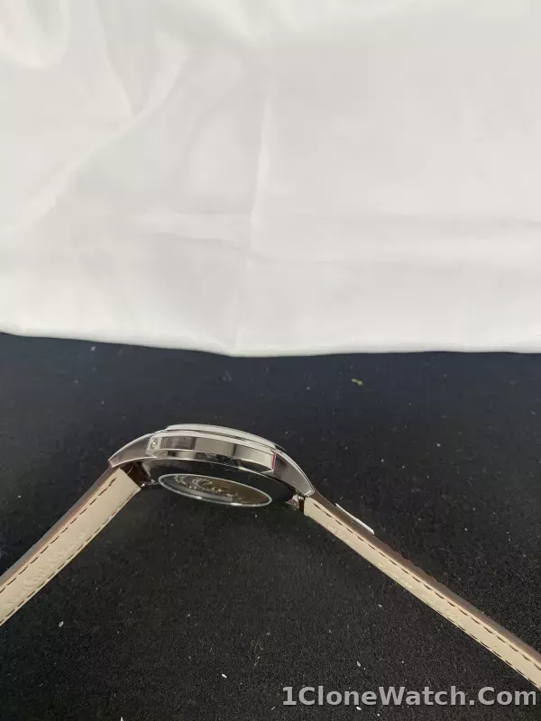 Patek Philippe Grand Complications 5320G-001 - detail