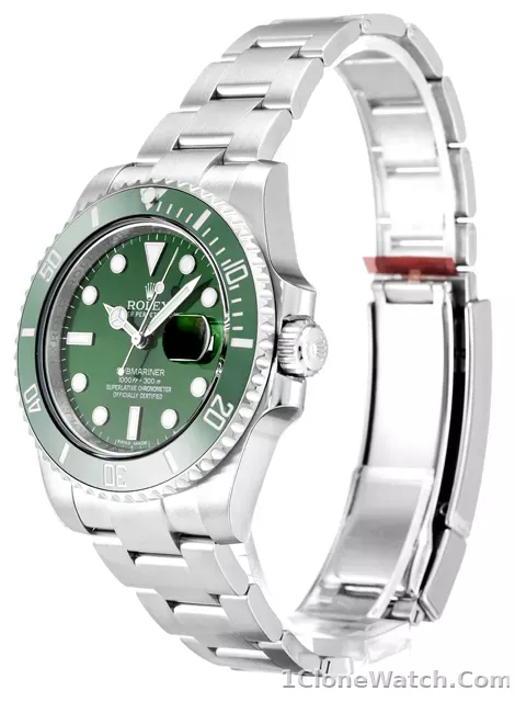 Rolex Submariner 116610 LV - detail