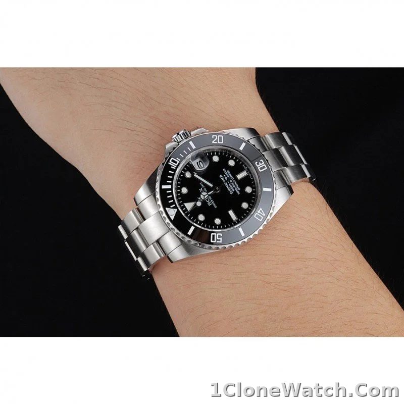 Rolex Submariner 35mm Black Dial 1454153 - detail