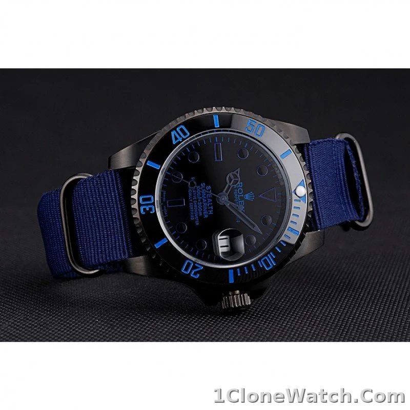 Rolex Submariner 40mm Black Dial 622008 - detail