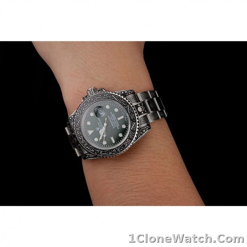 Rolex Submariner 41mm Green Dial 1454079 - detail